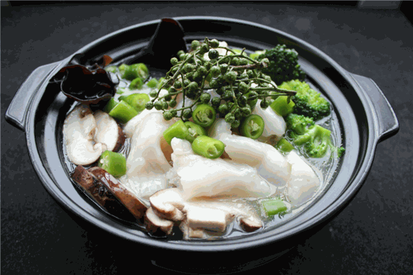 我是水货啵啵鱼